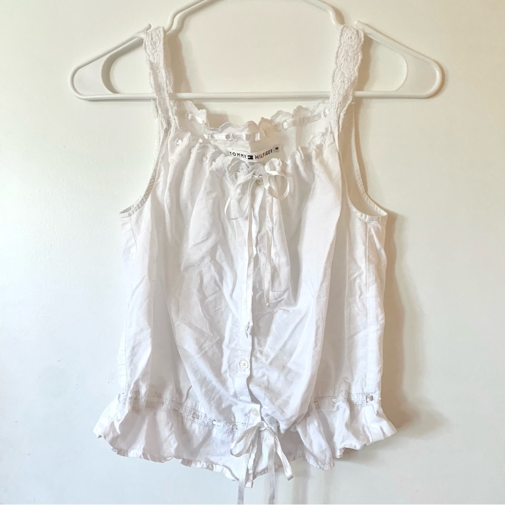 MUST GO 🤍 vintage tommy hilfiger peasant top